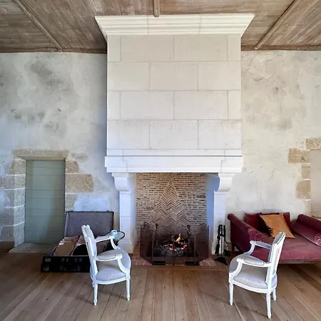 Chateau De La Citardiere بيت ضيافة *